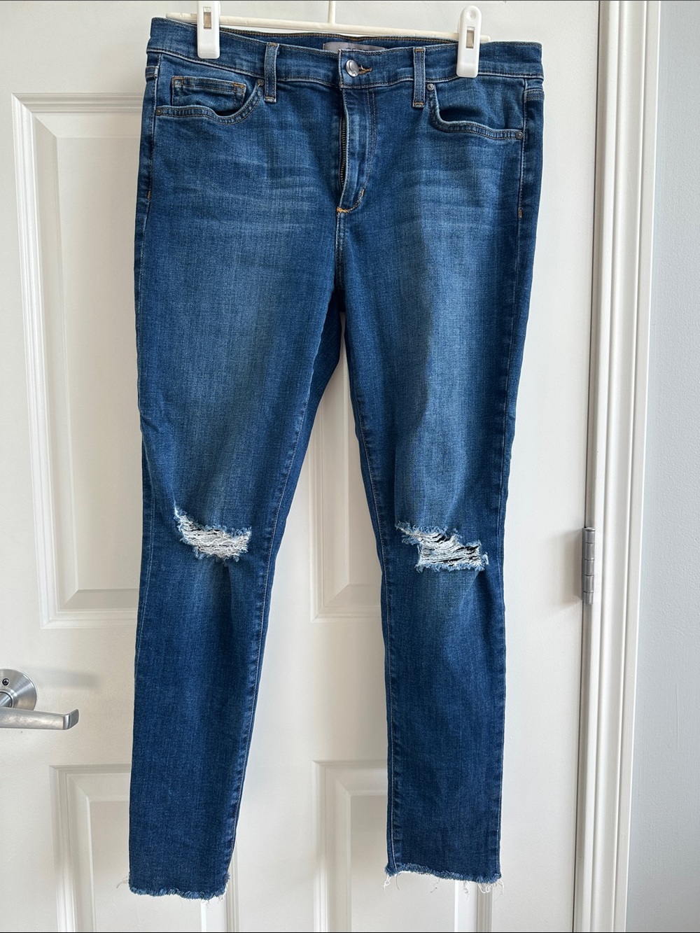 Joe’s Jeans Distressed Skinny Jeans